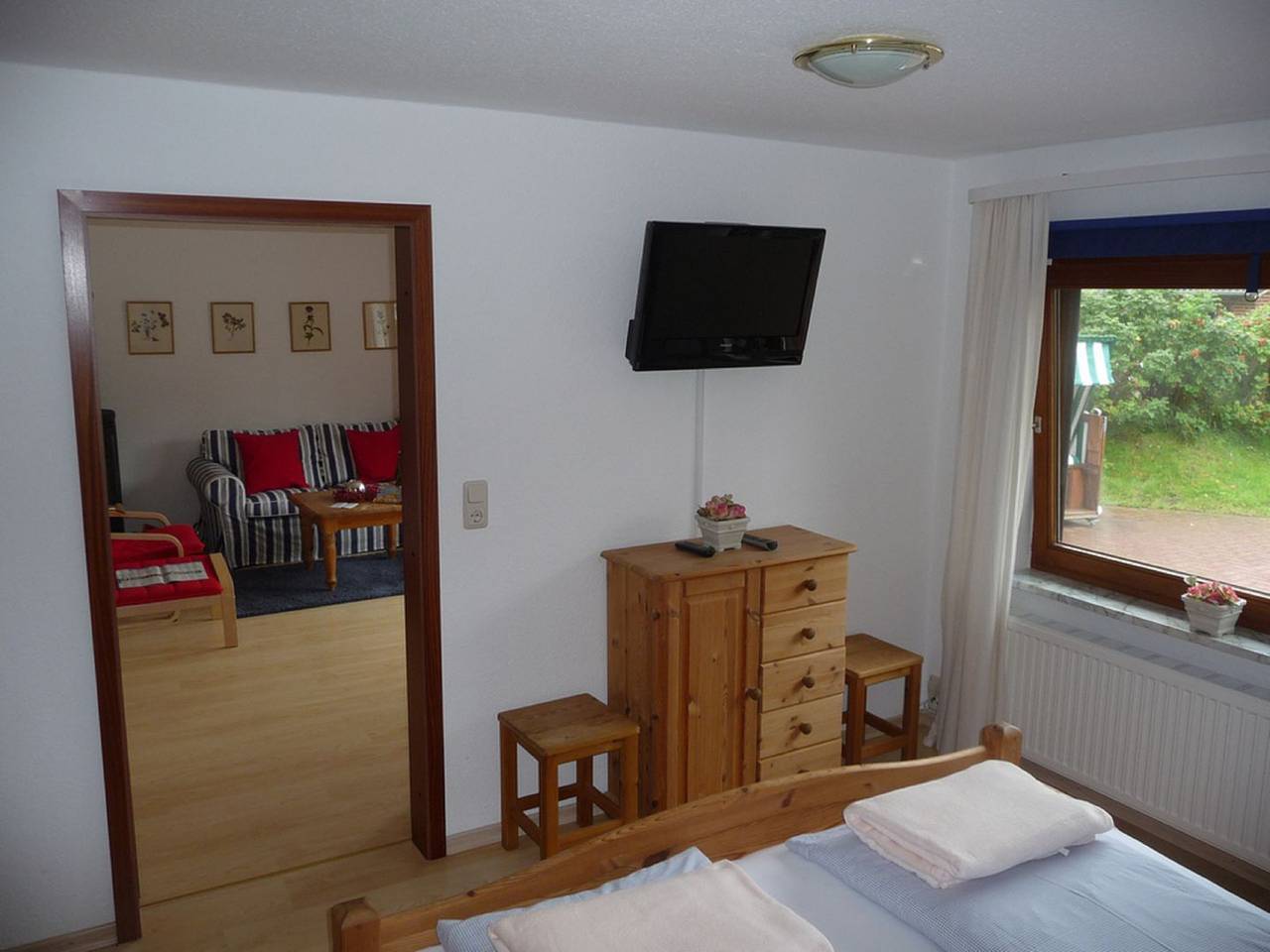 Ganze Wohnung, Ferienwohnung Kattenwarft Eg in St. Peter-Ording, Eiderstedt