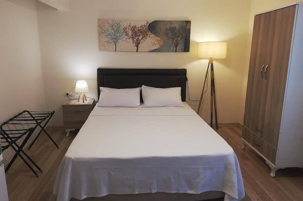 Entire apartment, İde Home Centrum of Marmaris with Garden Close to Beach in Marmaris, Muğla Province