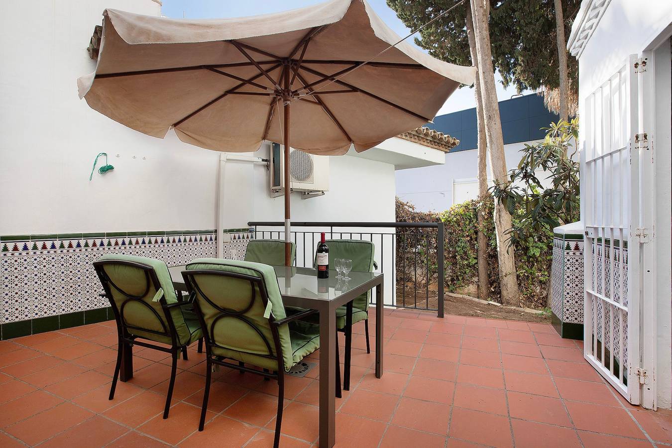 Appartement entier, Appartement "Don Juan Manuel" avec piscine partagée et Wi-Fi in Montemar Torremolinos, Torremolinos