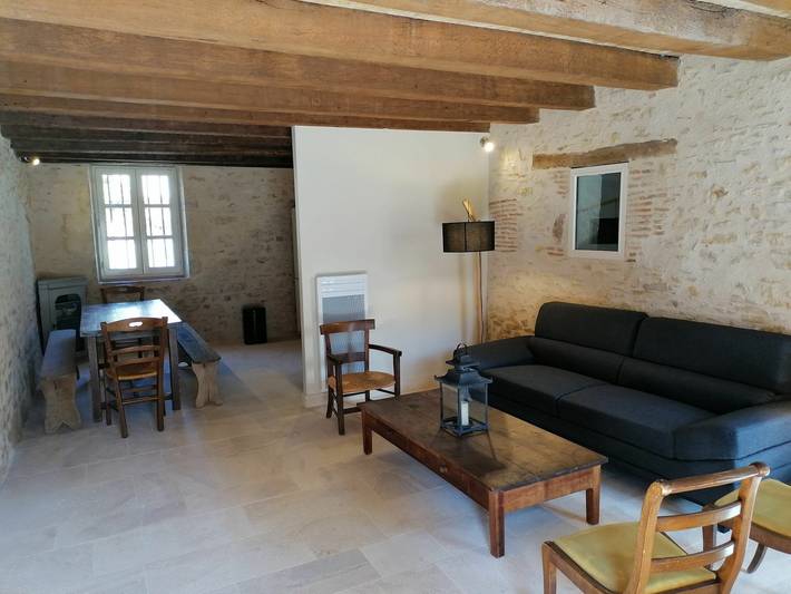 Gîte pour 8 personnes, avec jardin dans Saint-Amand-Montrond - 4