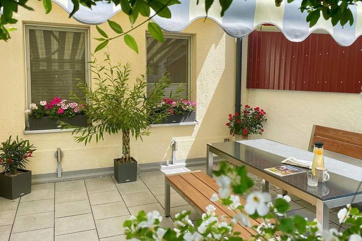 Ferienwohnung für 2 Personen, mit Terrasse in Geyer