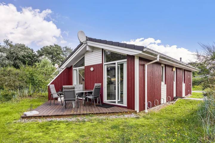 Strandhaus für 4 Personen, mit Terrasse und Sauna in Travemünde