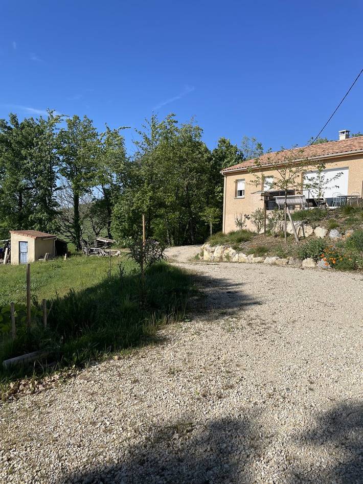 Gîte pour 4 personnes, avec jardin dans la Drôme - 2