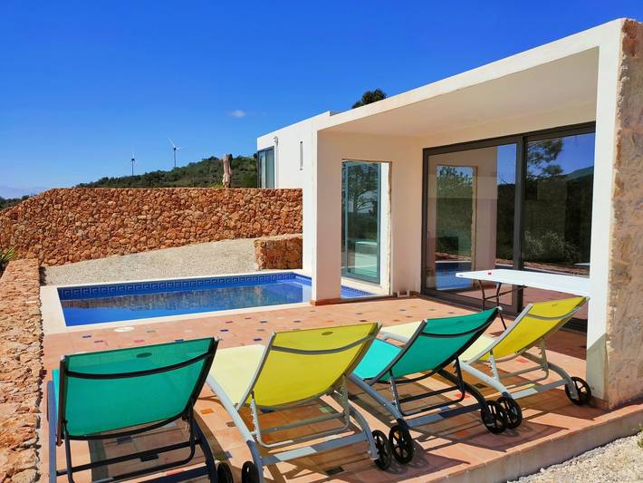 Casa de férias para 4 pessoas, com piscina e jardim no Algarve