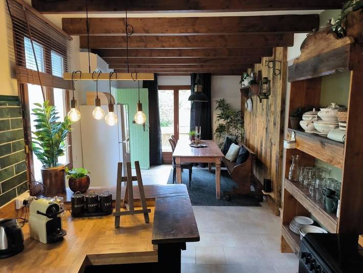 Apartamento de vacaciones para 6 personas, con jardín además de piscina y vistas, Se admiten mascotas - 1