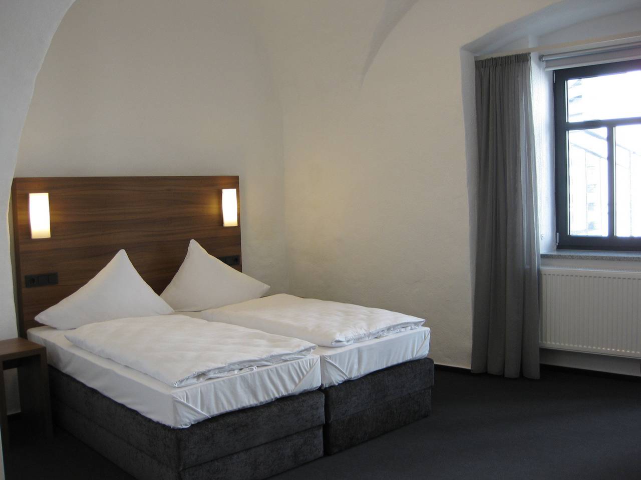 Ganze Ferienwohnung, Hotel garni Anger 5 - Doppelzimmer in Bad Frankenhausen, Region Kyffhäuser