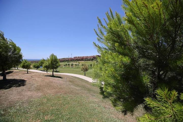 Villa pour 6 personnes, avec vue et piscine ainsi que vue sur le lac et jardin à Estepona - 4