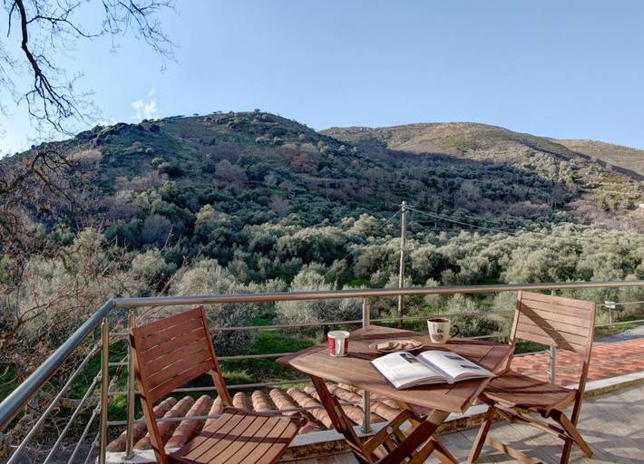 Chambre d’hôte pour 2 personnes, avec Terrasse ainsi que Jardin et Vue