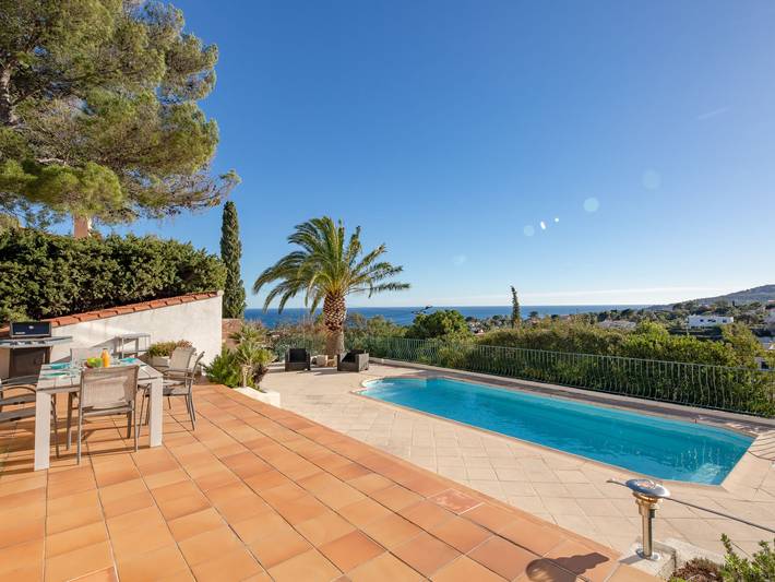 Casa vacanza per 6 persone, con terrazza e giardino a Frejus