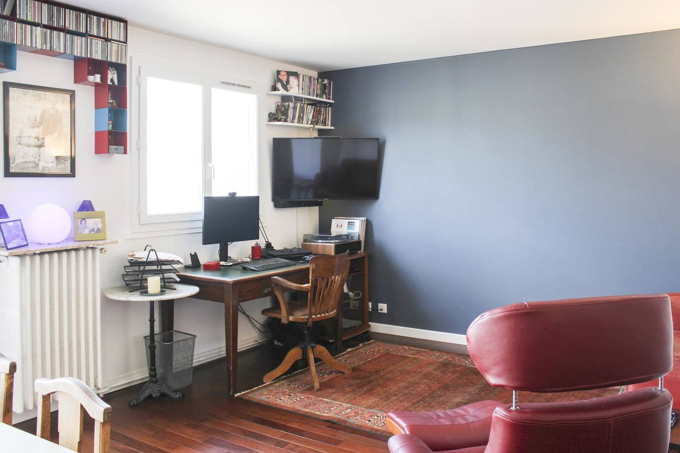 Entire apartment, Bright apartment with balcony - 6 people in Clichy, Hauts-de-Seine