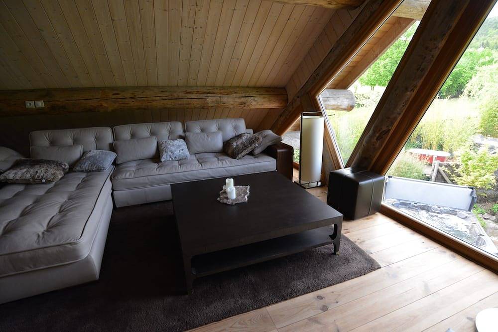 5-star log cabin with Spa in Erckartswiller, Saverne region