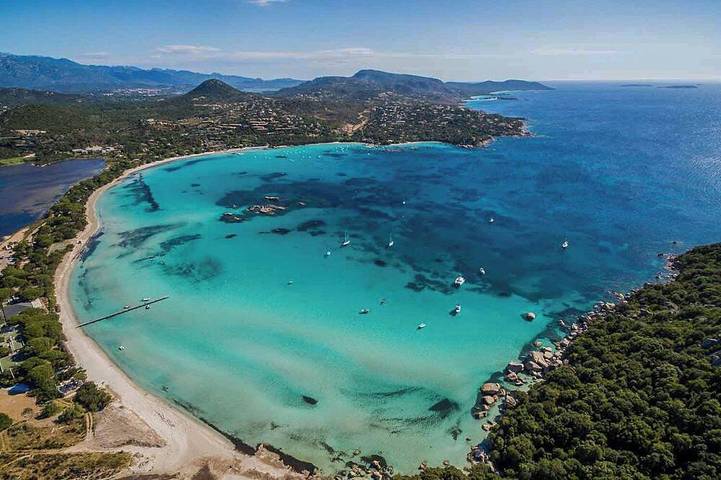 Appartement de vacances pour 6 personnes, avec piscine et terrasse