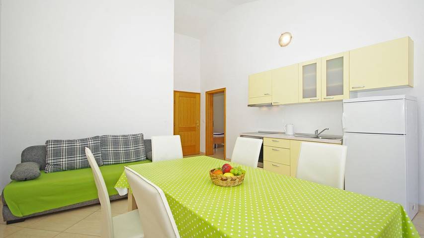 Ferienwohnung für 5 Personen in Krvavica - 3