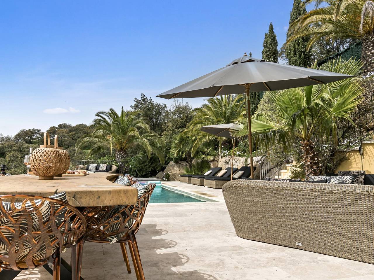 Wunderschöne Luxusvilla mit Pool und Meerblick in Sainte-Maxime, Mittelmeerküste (Frankreich)