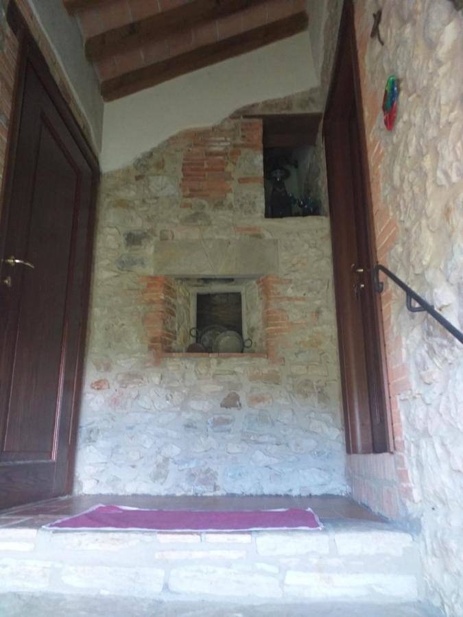 Ferienwohnung für 5 Personen, mit Balkon und Terrasse sowie Garten und Seeblick in Roccalbegna - 4