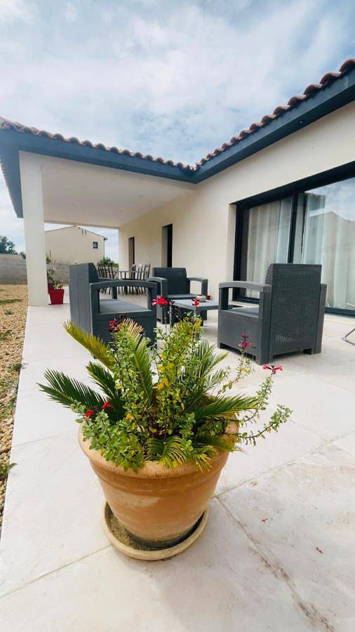 Villa pour 8 personnes, avec jardin et vue, animaux acceptés