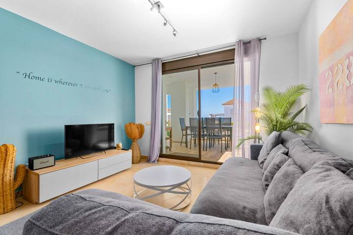Entire apartment, Marina Alcaidesa 2149 Beach & Golf in Playa de La Alcaidesa, San Roque