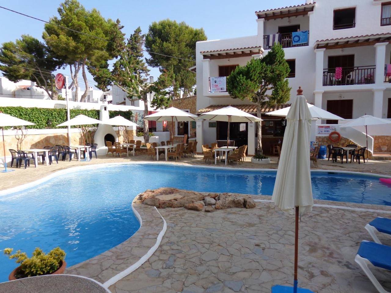 Apartamento inteiro, Apartamentos Los Pinares Benet in S'Argamassa, Santa Eulària des Riu