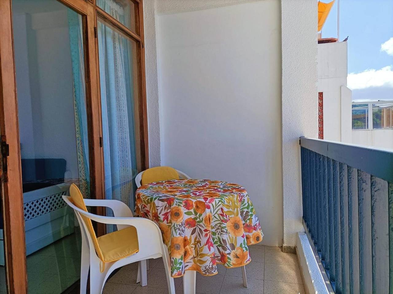 Casa Marazul – Ocean Views and Pool in the Heart of Playa de Las Américas in San Eugenio Alto, Adeje