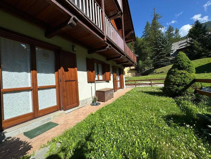 Gîte pour 7 personnes, avec Jardin et Vue à Pragela - 3