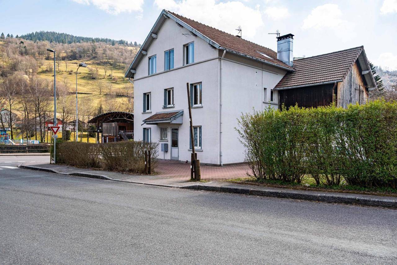 Appartement entier, Three-Bedroom Apartment in La Bresse, Parc naturel régional des Ballons des Vosges