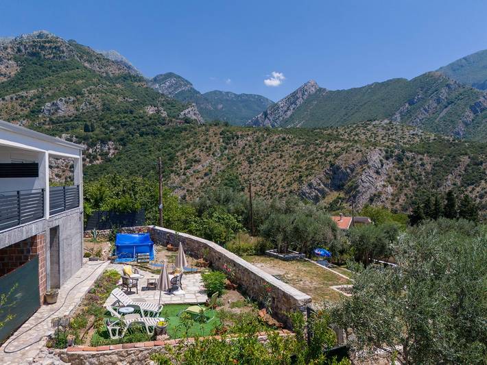Ferienwohnung für 2 Personen, mit Balkon/Terrasse in Bar - 3