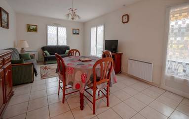 Gîte pour 4 personnes, avec terrasse à Espalion