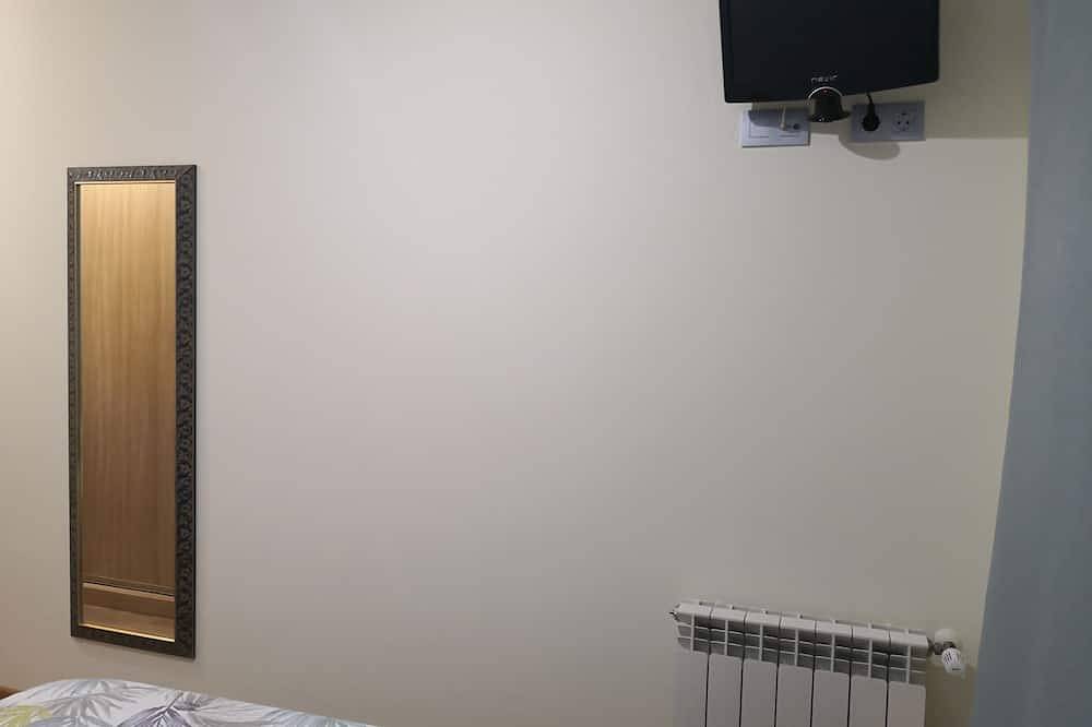 Appartamento intero, Calatrava Oviedo Apartment in Oviedo, Montagne Cantabriche