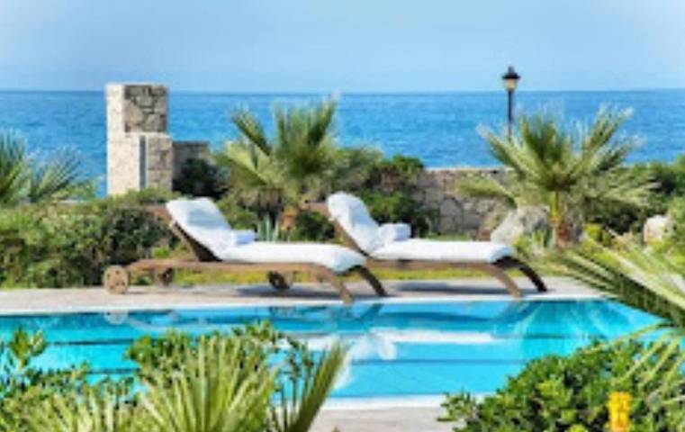 Villa pour 10 personnes, avec jardin ainsi que piscine et vue