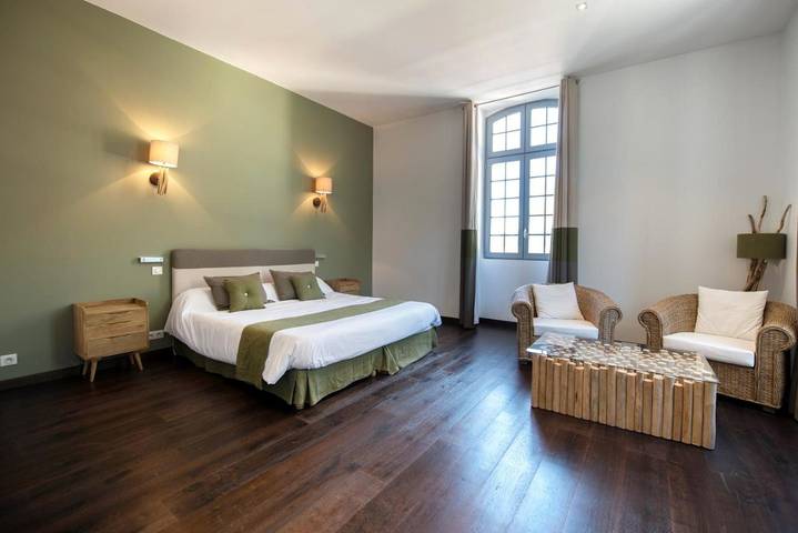 Hôtel pour 2 personnes, avec Terrasse et Jardin ainsi que Sauna et Vue à Tercis-les-Bains