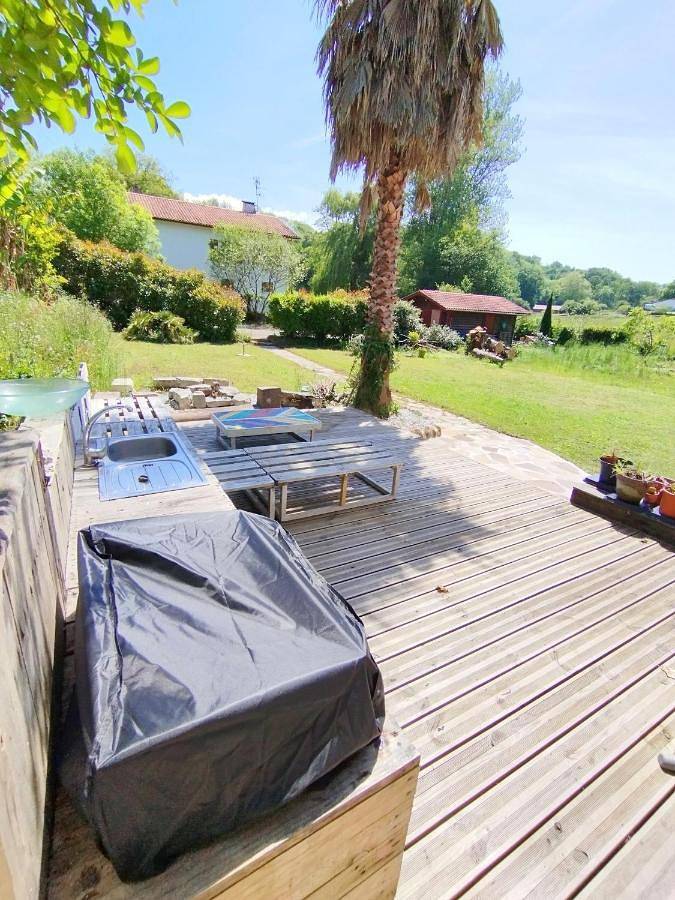 Location de vacances pour 5 personnes, avec jardin ainsi que terrasse et vue à Ahetze - 4
