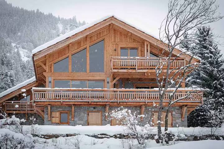 Chalet pour 14 personnes, avec jardin