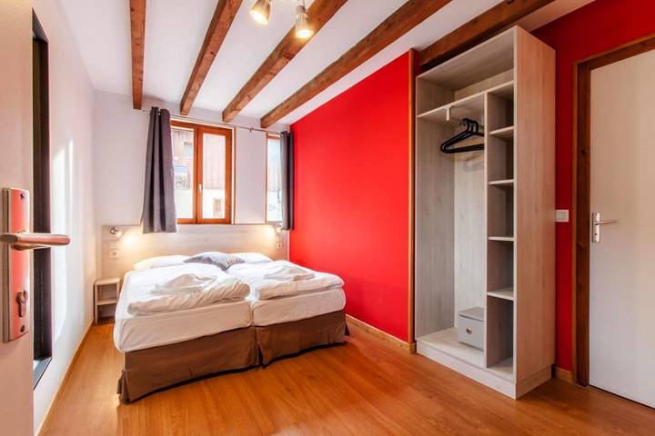 Hôtel pour 4 personnes, avec terrasse