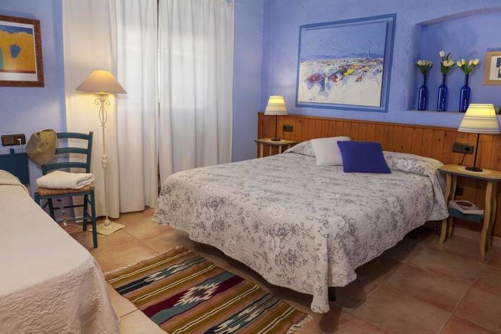 Casa rural para 2 personas, con Jardín en Garriguella - 4