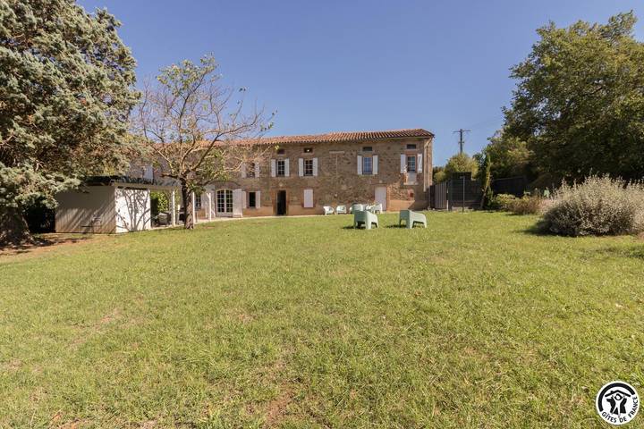 Apartamento de vacaciones para 12 personas, con piscina y jardín además de terraza y jacuzzi - 1