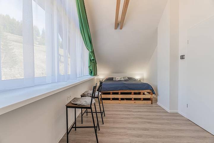 Chalet with 4 bedrooms, living room with home cinema, full kitchen next to creek in Ždiar, Ostslowakei