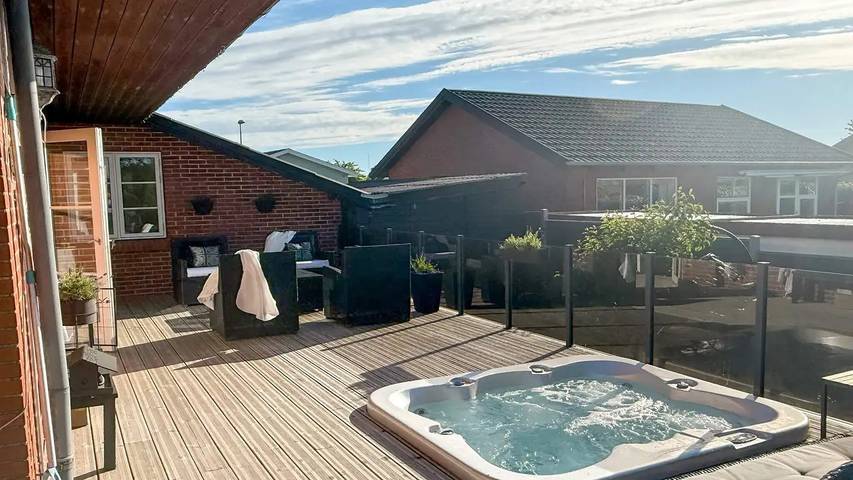 Ferienhaus für 5 Personen, mit Garten und Whirlpool in Frederikshavn