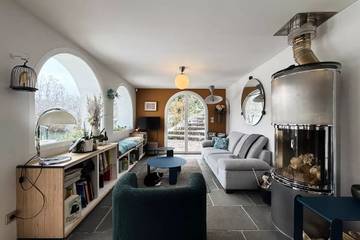 Villa pour 8 Personnes dans Saint-Alban-de-Montbel, Région de Chambéry, Photo 2