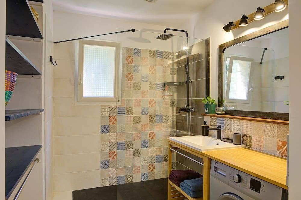 Cottage 2/3 pers., Vicino la vista sul mare e sul mare, 23 km da Ajaccio in Calcatoggio, Ajaccio e dintorni