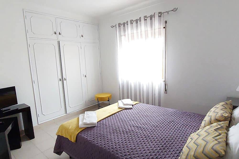 Geheel appartement, Apartamento Delfino T2 1 in Praia do Farol, Vila Nova de Milfontes