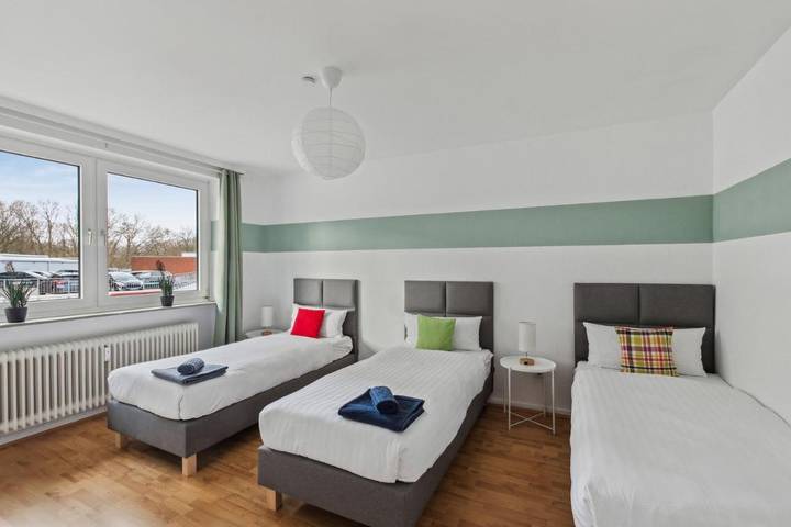 Ferienwohnung für 5 Personen, mit Ausblick, mit Haustier in Rahlstedt Hamburg - 2