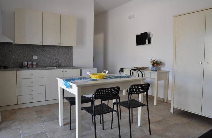 Ferienhaus für 5 Personen, mit Pool und Ausblick sowie Garten, mit Haustier in Torre Lapillo - 3