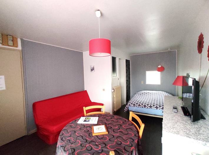 Gîte pour 2 personnes, avec jardin, animaux acceptés dans Office De Tourisme De La Roche Posay - 2