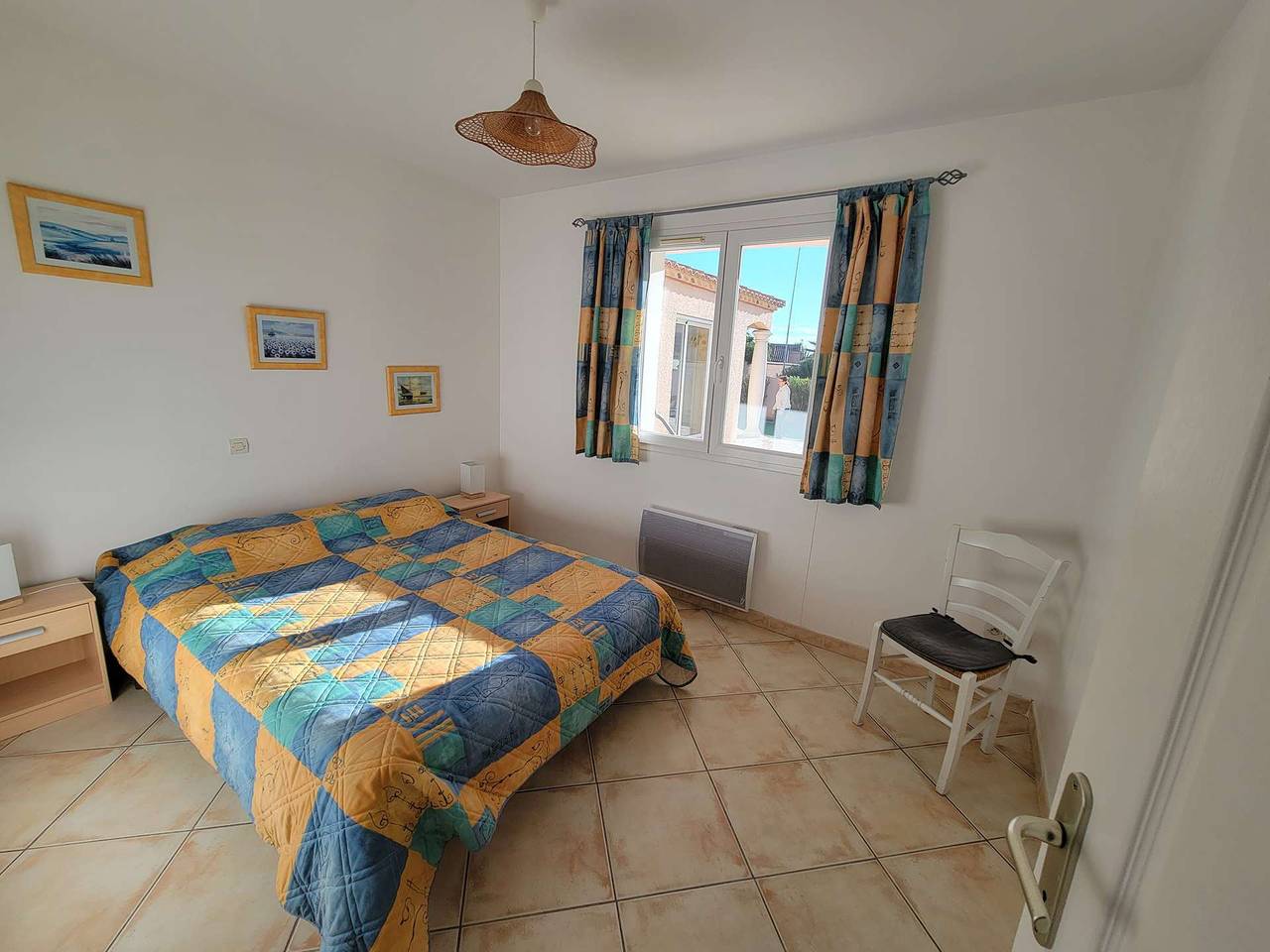Appartement de vacances entier, Belle villa spacieuse Harmony 8 couchages, 4 chambres, proche canal du midi à 3km de la mer de Portiagnes in Portiragnes, Côte méditerranéenne (France)