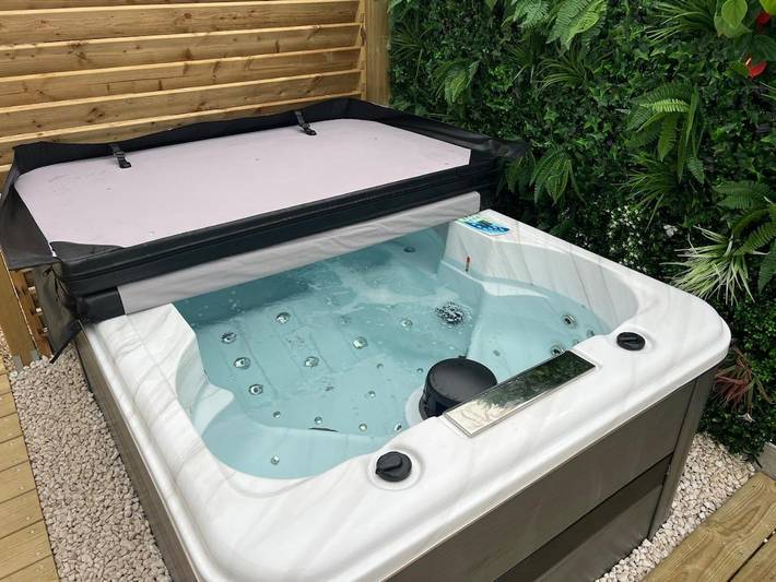 Location de vacances pour 11 personnes, avec jardin et jacuzzi à Trémuson - 3