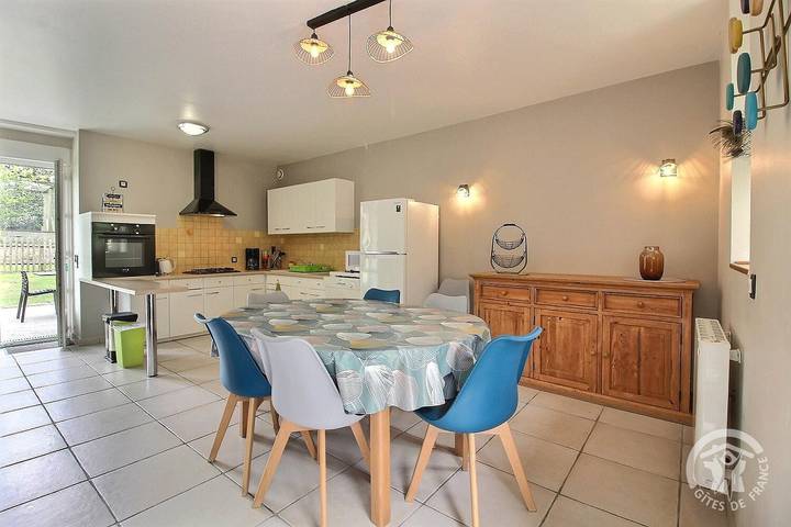 Gîte pour 6 personnes, avec terrasse et jardin dans Lamballe-Armor - 2