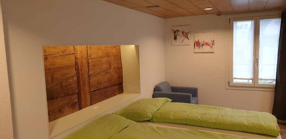Hotel für 7 Personen, mit Terrasse und Garten sowie Sauna in Emmental