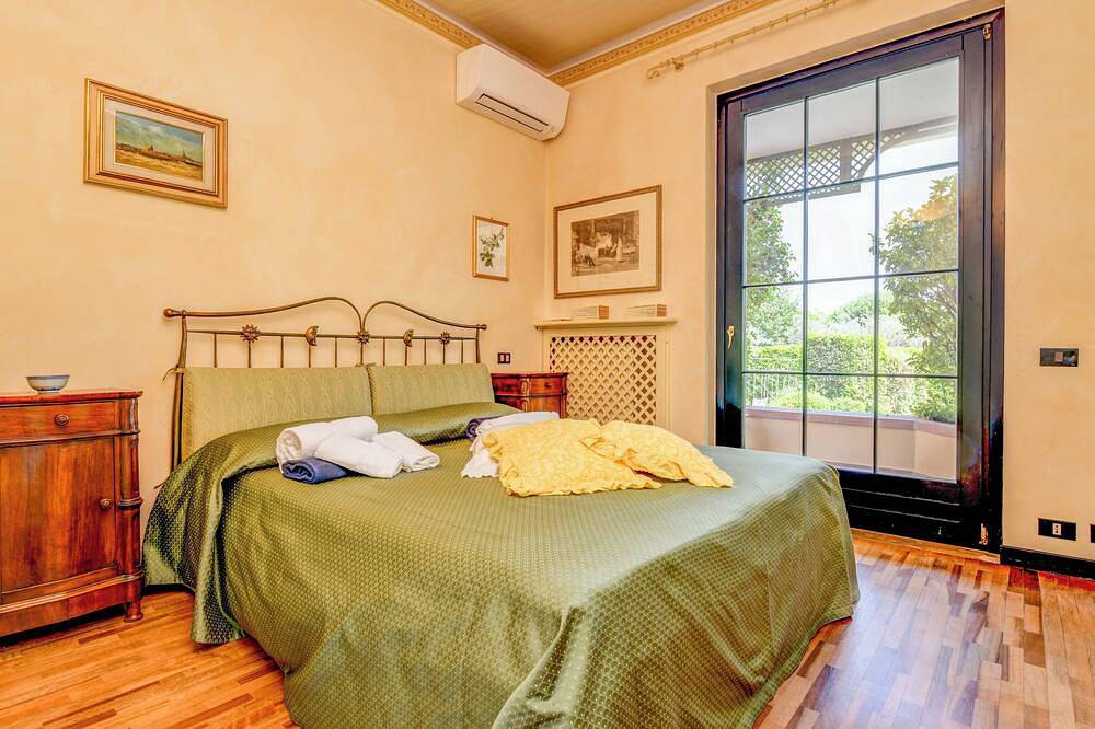 Villa Artemisia – Eleganz & Entspannung nur 300 m vom Gardasee entfernt in Padenghe sul Garda, Gardasee-Berge