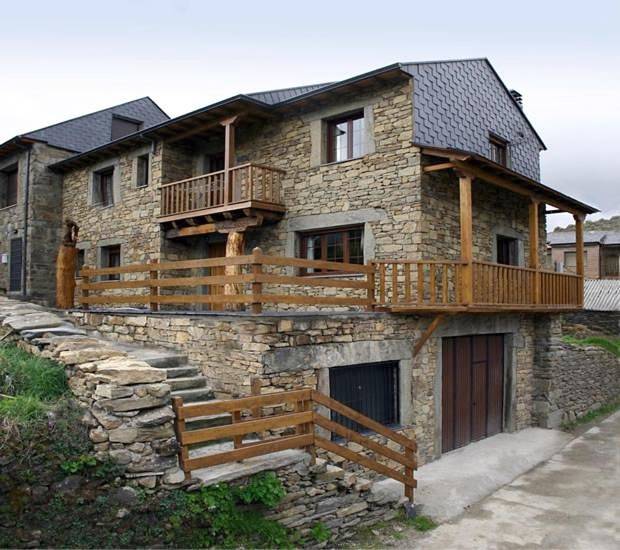 Casa rural para 16 personas, con Balcón y Terraza además de Jardín y Vistas en Sanabria (Zamora)