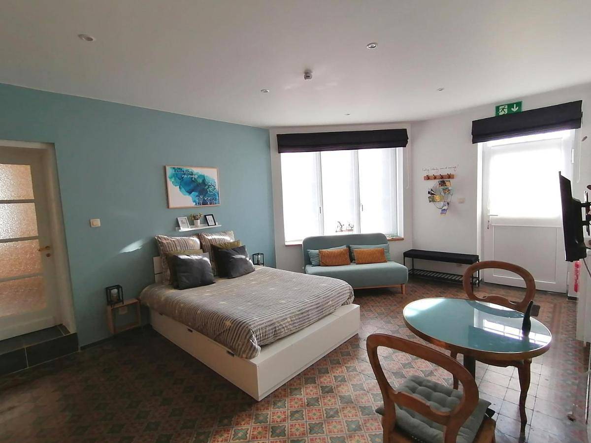 Quadruple Room with Private Bathroom in Anthisnes, Région de Liège